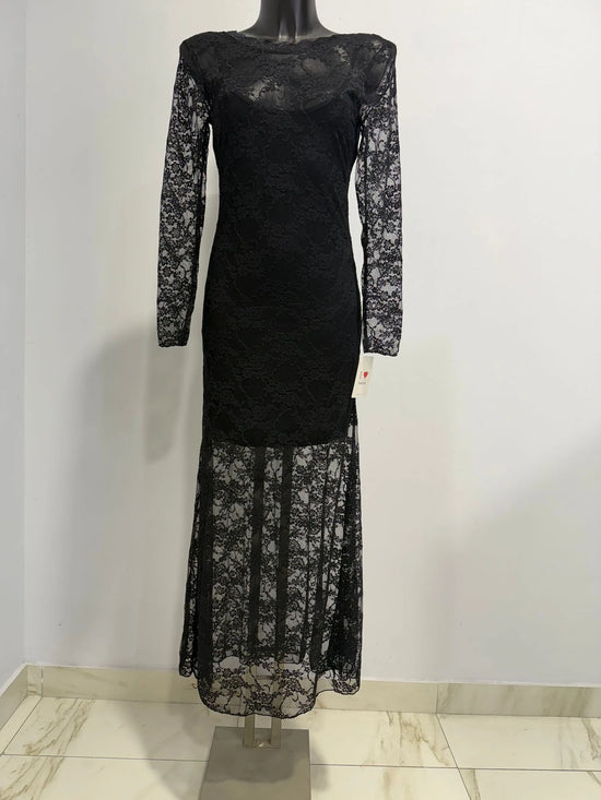 Lace Muse Dress